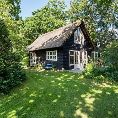 Unique Atelier In Bergen Villa Exterior photo